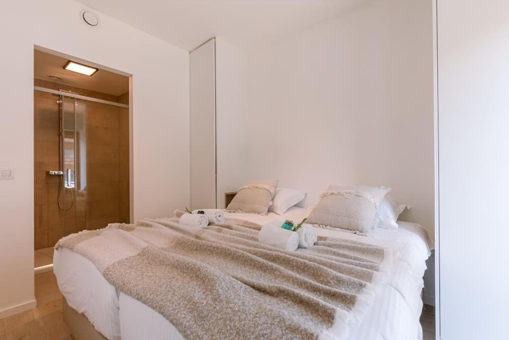 Appartement 2-br With Terrace & Bbq & Parking *