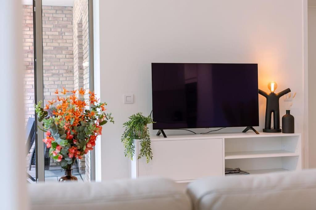 2-br With Terrace & Bbq & Parking *