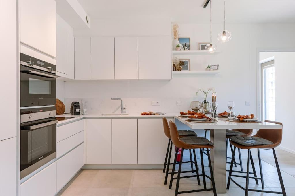 2-br With Terrace & Bbq & Parking Apartamento *